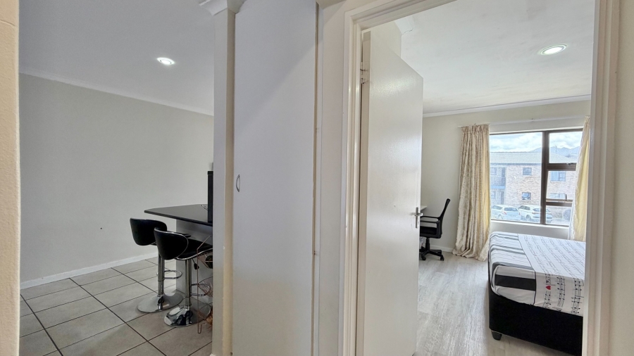 2 Bedroom Property for Sale in Fairview Golf Estate Western Cape